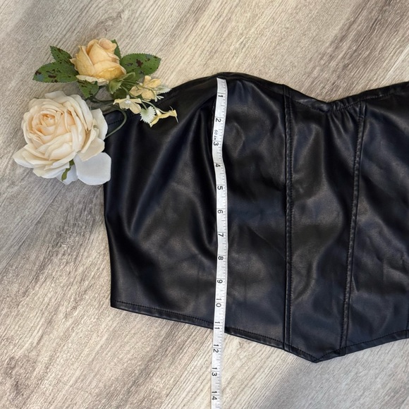 NEW Black Vegan Leather Sweetheart Bustier Crop Top Size XL - Picture 4 of 5